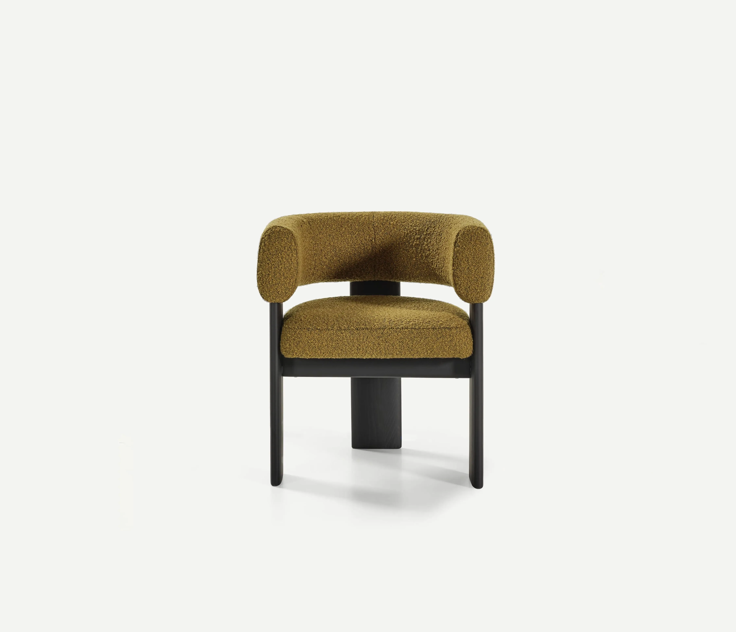 Trine armchair still life